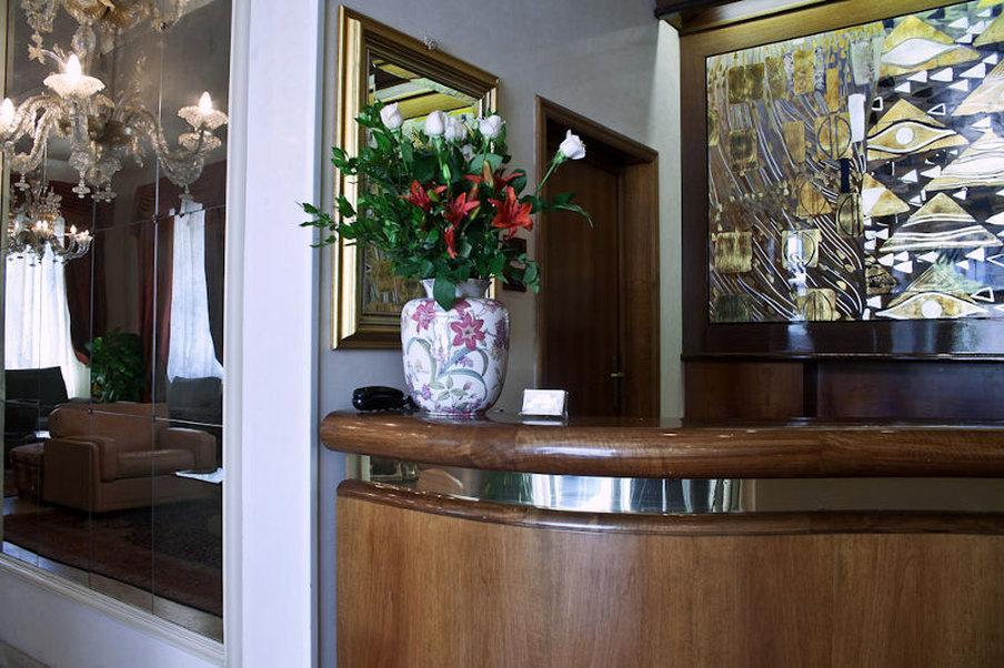 C-Hotels De Rose Palace Флоренція Екстер'єр фото