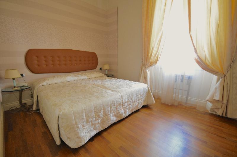 C-Hotels De Rose Palace Флоренція Екстер'єр фото