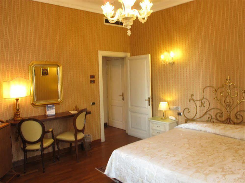 C-Hotels De Rose Palace Флоренція Екстер'єр фото