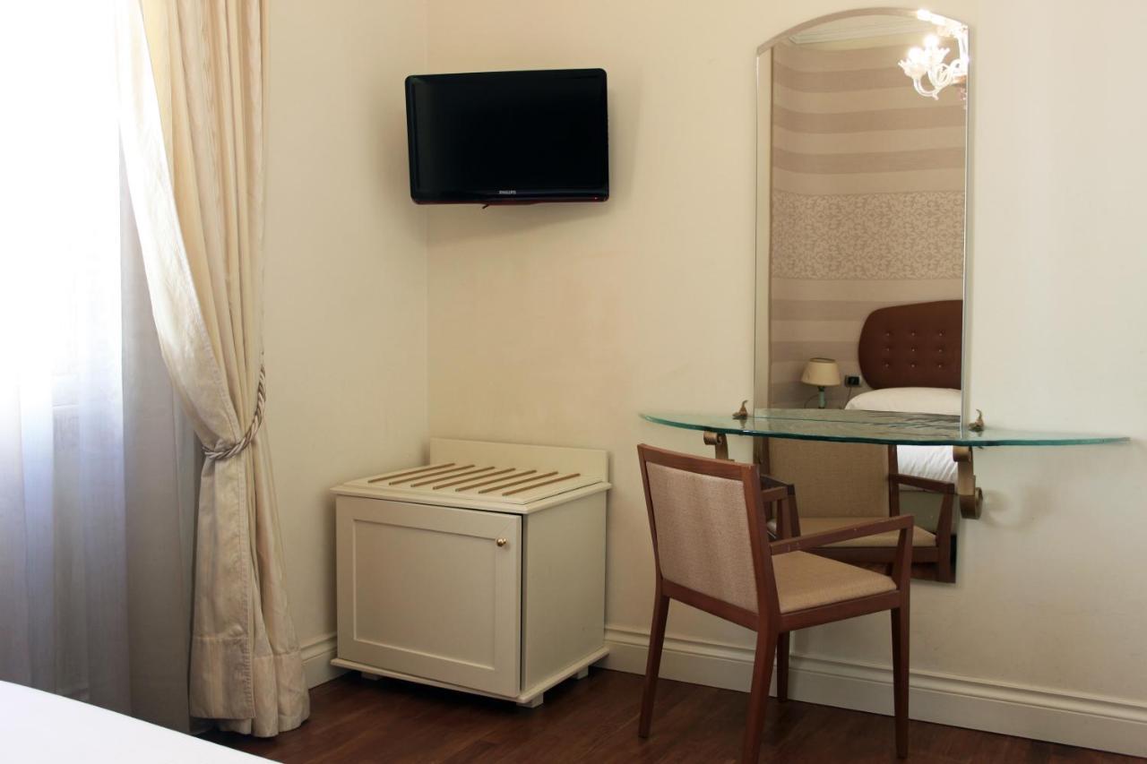 C-Hotels De Rose Palace Флоренція Екстер'єр фото